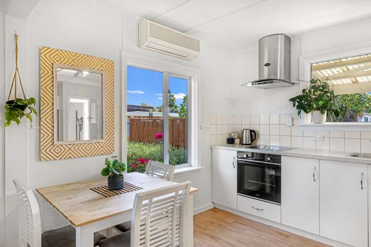 34 Aurora Street Hei Hei_6