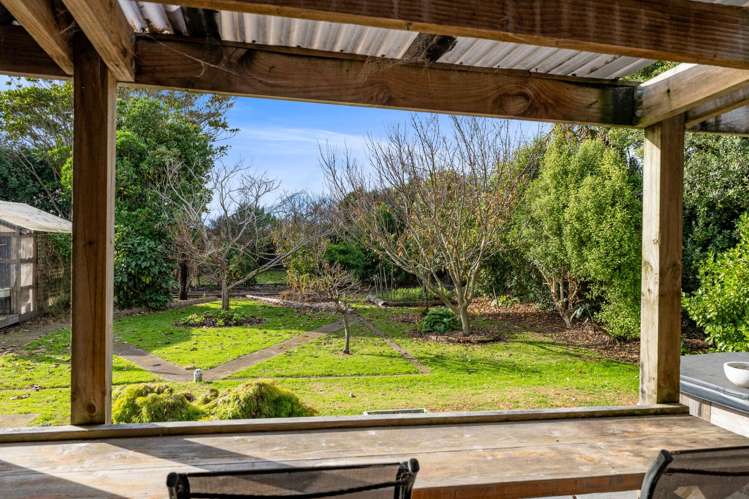 3286 South Road Pihama_19