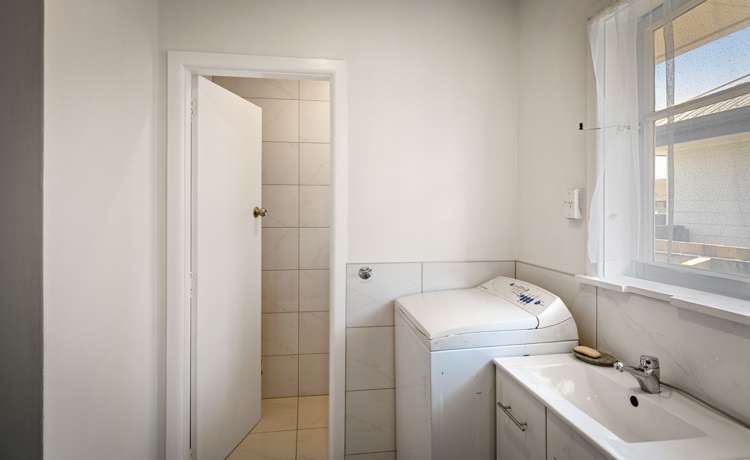 58 Wycola Avenue Hei Hei_8