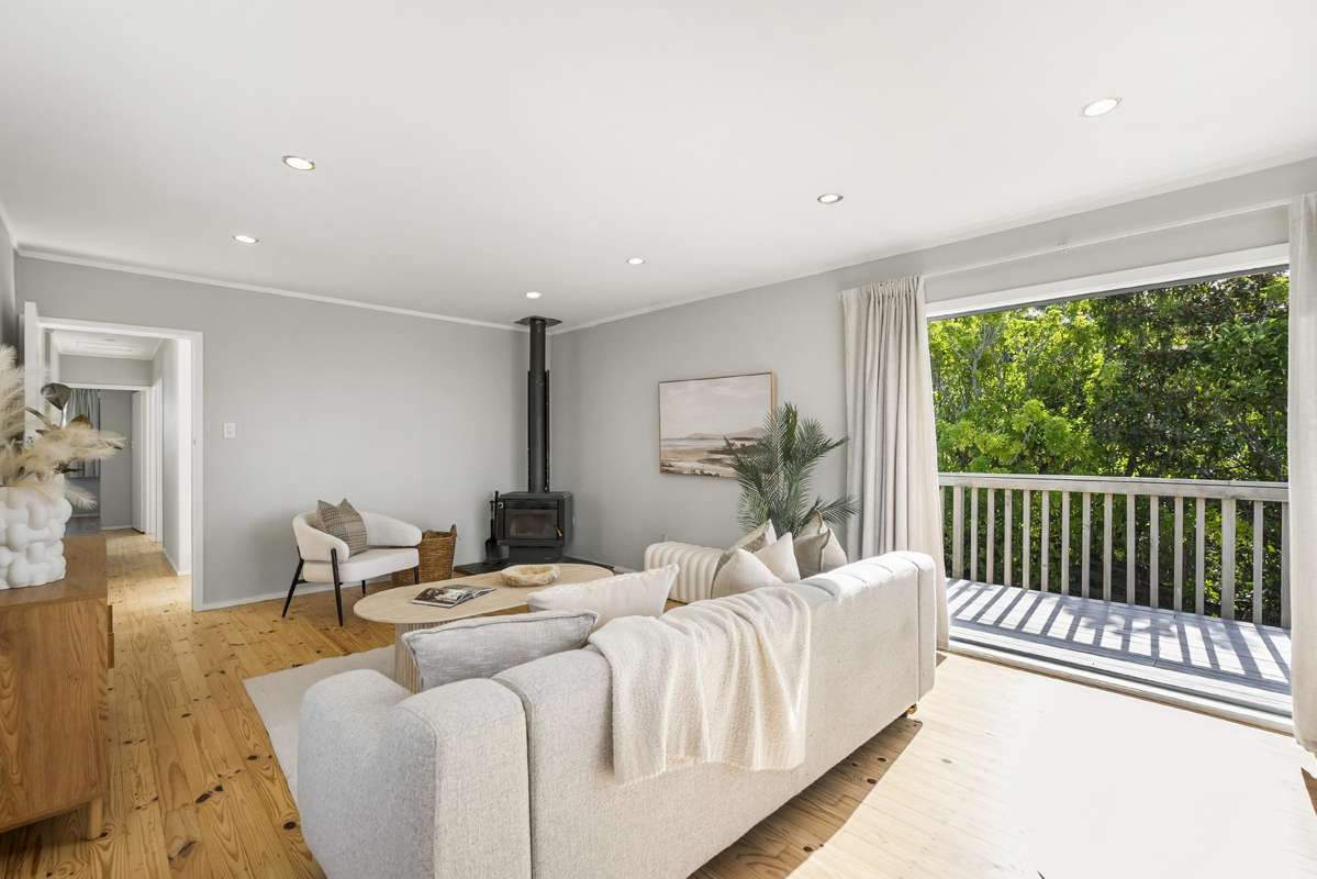 897 East Coast Road_4