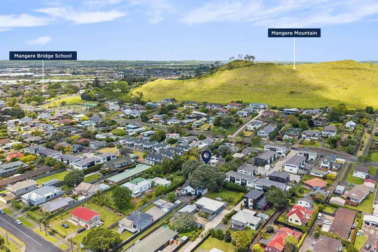 54 Taylor Road Mangere Bridge_15