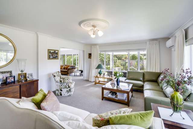 2 Fern Grove Taradale_3