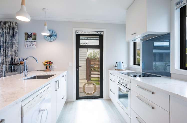 98 Daelyn Drive Richmond_2