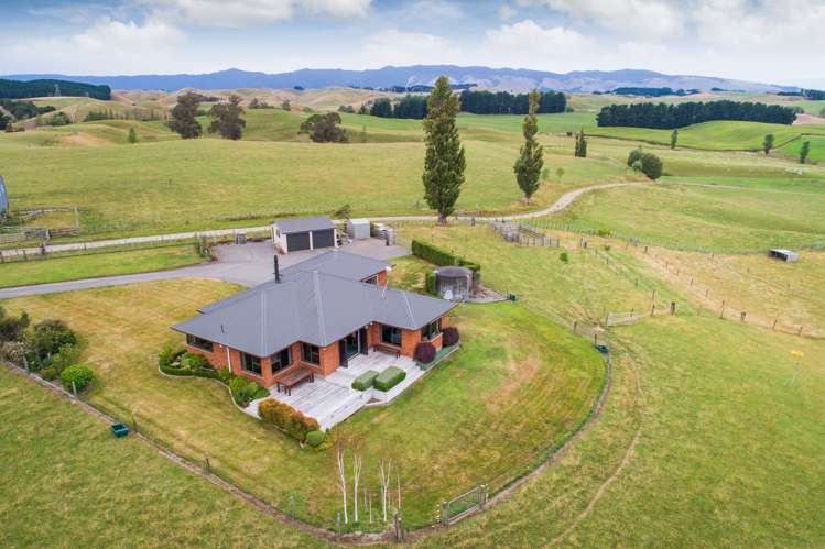 158 Finnis Road Pohangina_2