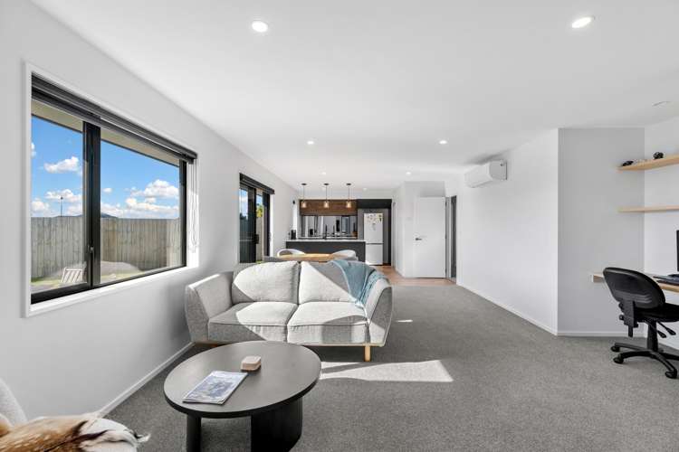 39 Da Vinci Avenue_5