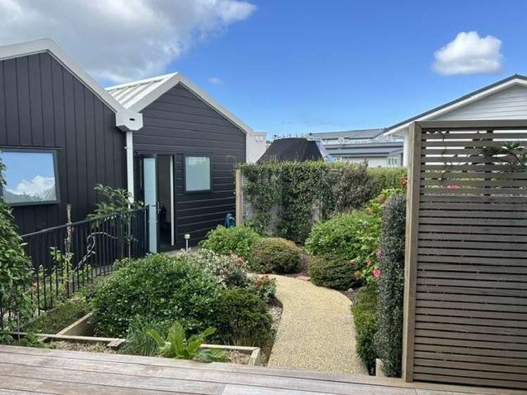 Address withheld Snells Beach_5