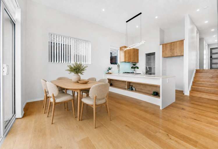 8 Kowaitau Avenue Beachlands_11