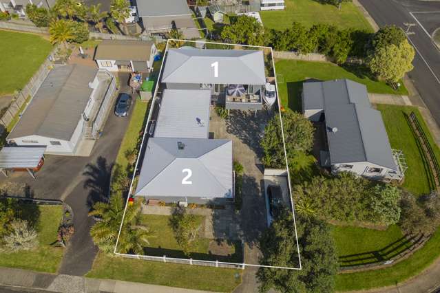 7 + 7a Centennial Drive Whitianga_2