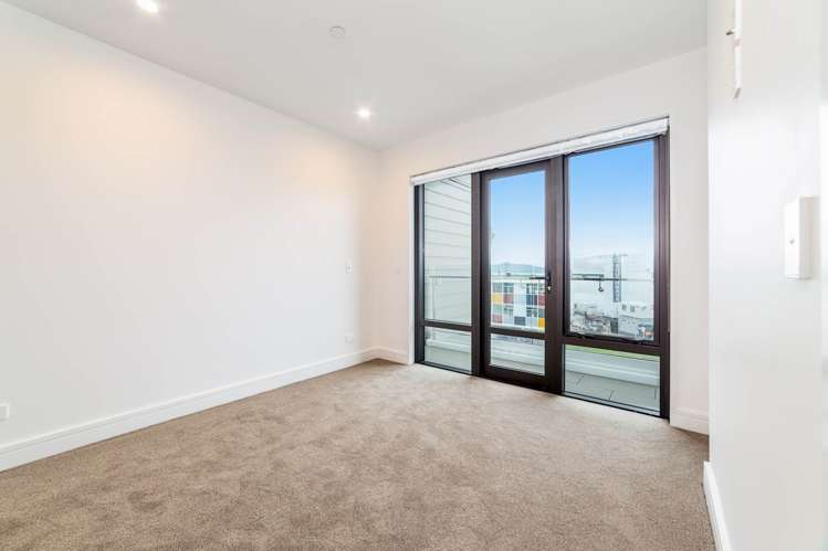 8/29-35 Coates Avenue Orakei_3