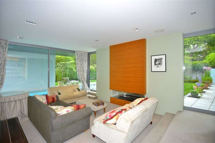 33a Helmores Lane Merivale_13