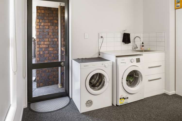 32 Tyree Drive Stoke_13