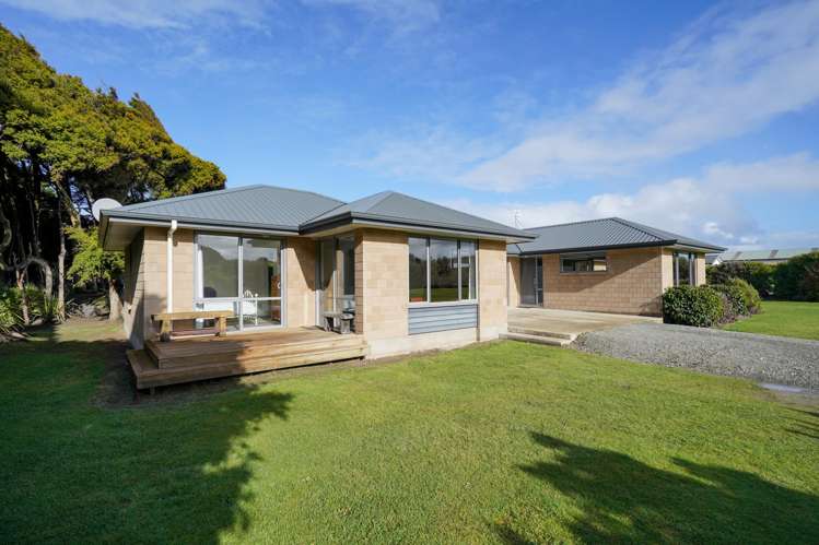 94 Ariki Avenue Otatara_24
