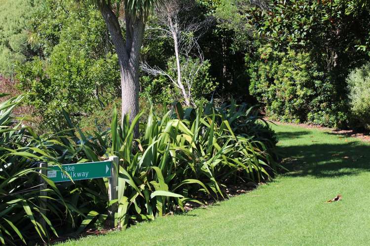 29 Washer Road Omata_15