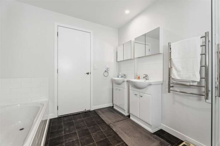 25 Hastings Road Pyes Pa_9