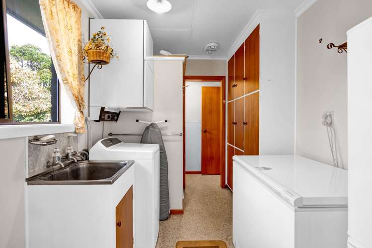 84 Domett Street Opunake_22