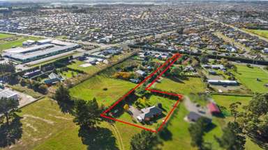 2/315 Dunns Crossing Road_3