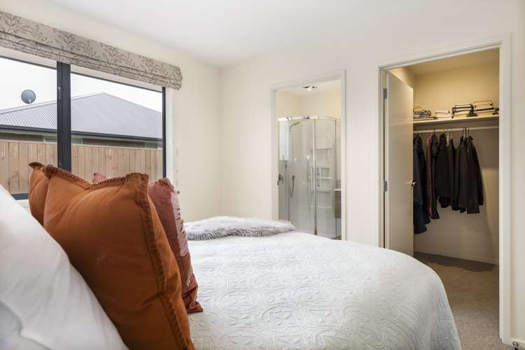 14 Camborne Crescent Blenheim Central_11