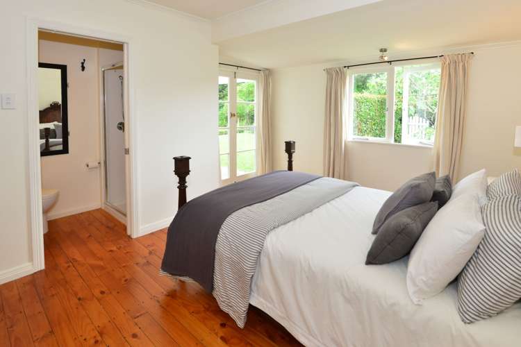 56 Riverside Road Orewa_10