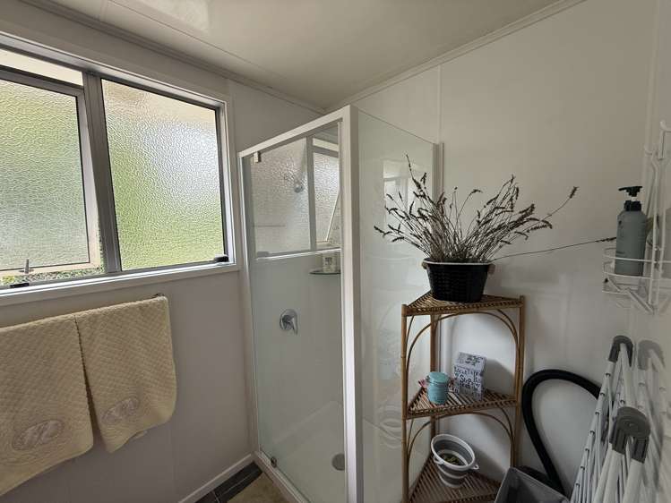 5 Waikawa Road Owaka_8