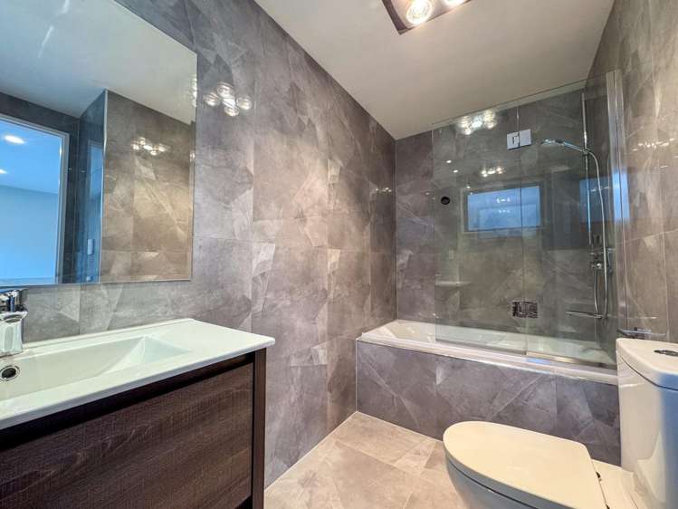 21 Eastview Road 10026_14