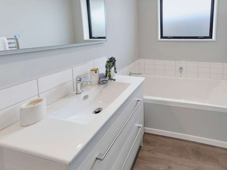 52 Valecrest Avenue Parklands_21