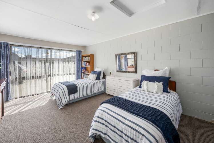 30b Holland Street Glenholme_14