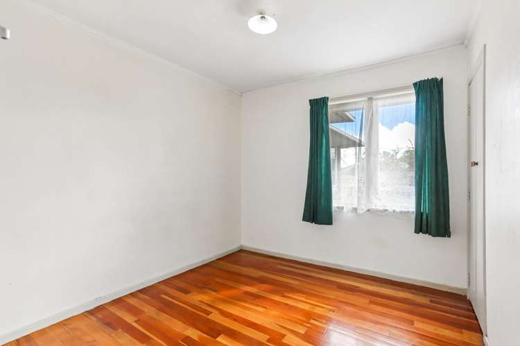36 Fairdene Avenue Henderson_10
