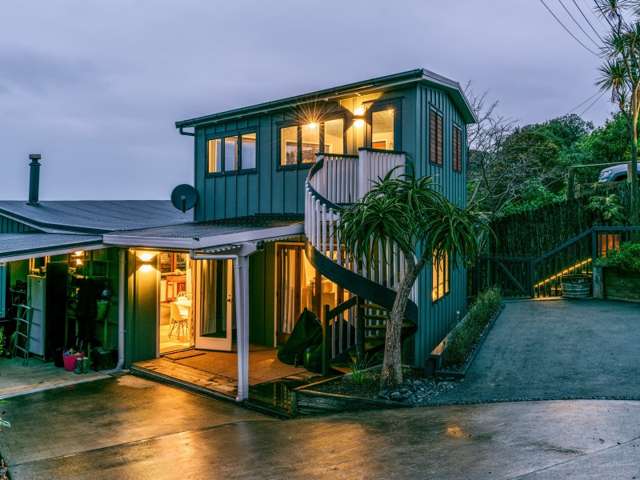 10 Church Bay Road Oneroa_1