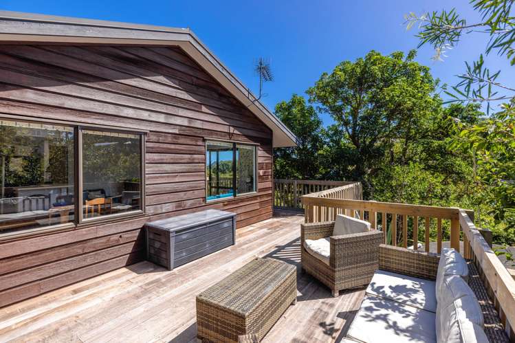 51 Frank Street Oneroa_3