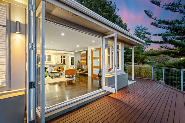 1 Huia Road Titirangi_2