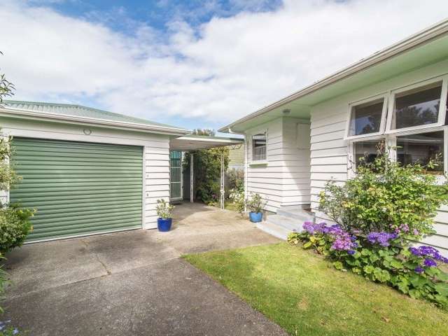 30 Anthony Grove Paraparaumu Beach_1