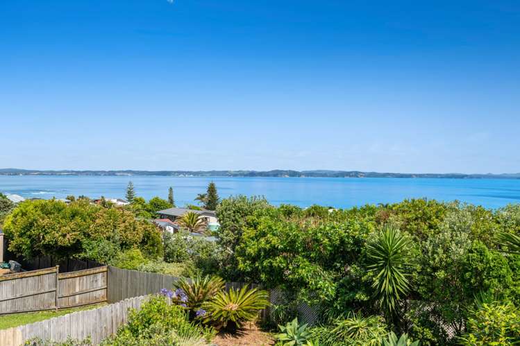 1326 Whangaparaoa Road Army Bay_24