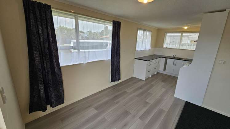 6 Glamis Avenue Bell Block_3