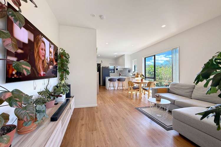 56 Picturesque Drive Flat Bush_9