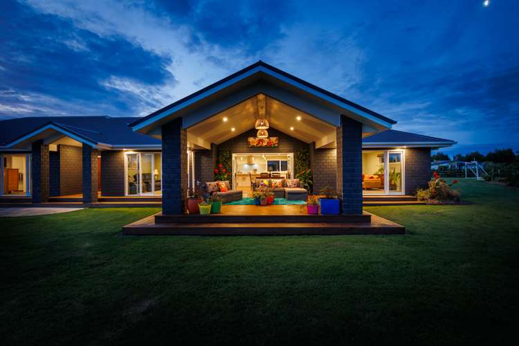 21 Loveston Lane Kelvin Grove_6