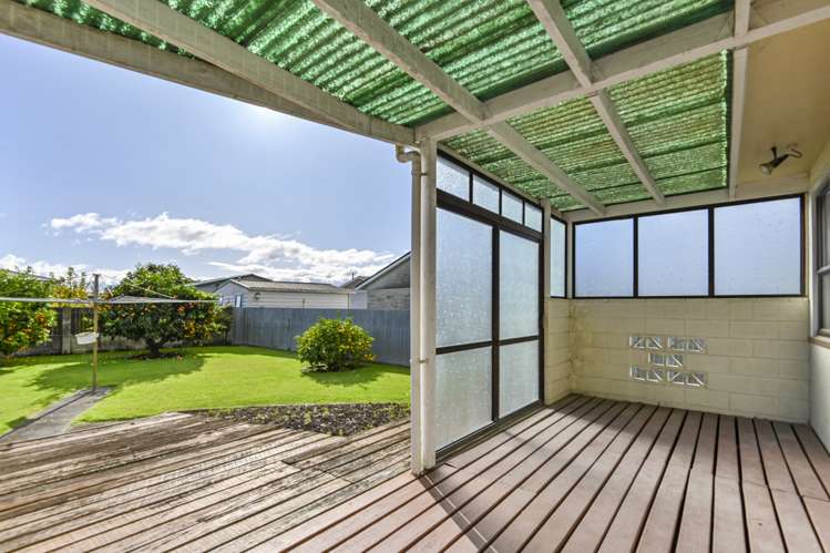 107 Canning Road Camberley_12