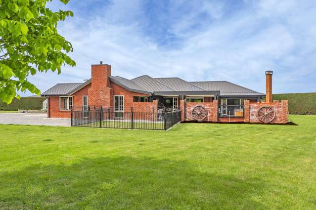 Canterbury's Crown Jewel: Rural Elegance Perfected