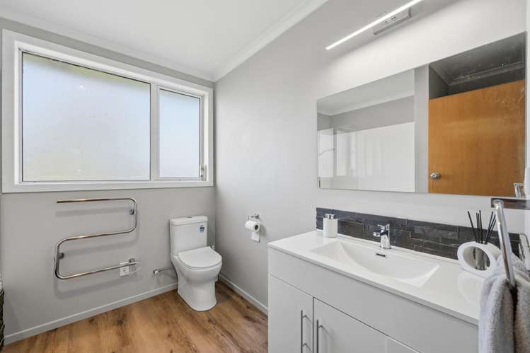 6 Rothesay Place Rockdale_20