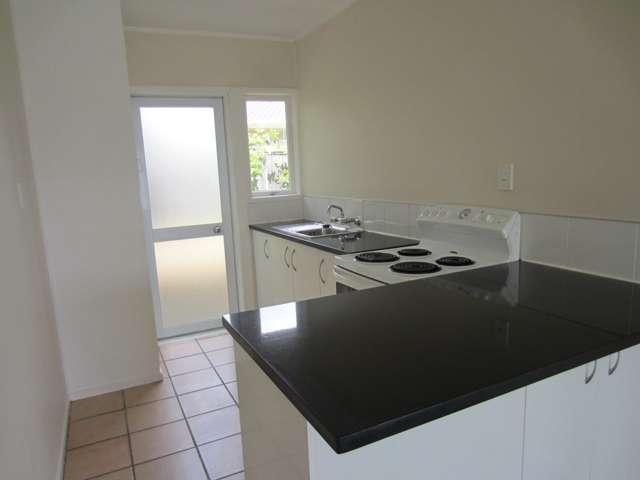 3/8a Mcdonald Crescent Mount Wellington_1