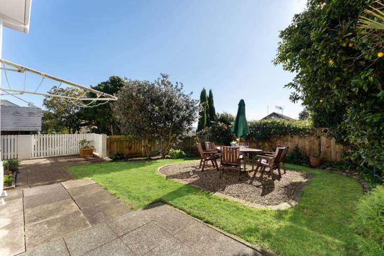 1/152 Sunset Road Unsworth Heights_27