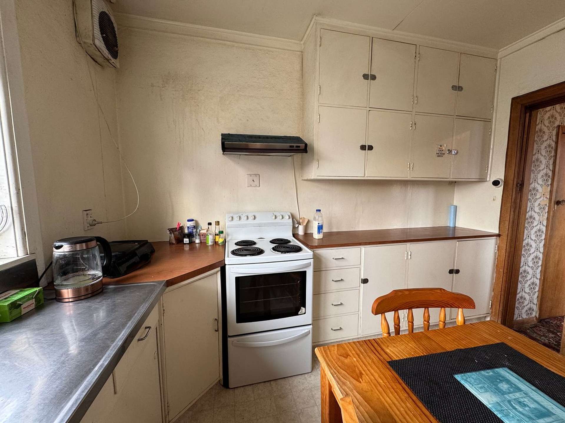 Address withheld Mount Victoria_0