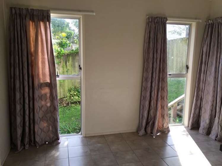 42 Fitzherbert Avenue West Harbour_4