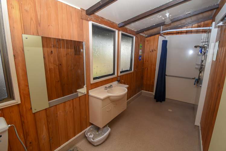 32a Victoria Street Carterton_9