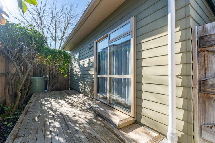 6A Gazeley Avenue Silverdale_12