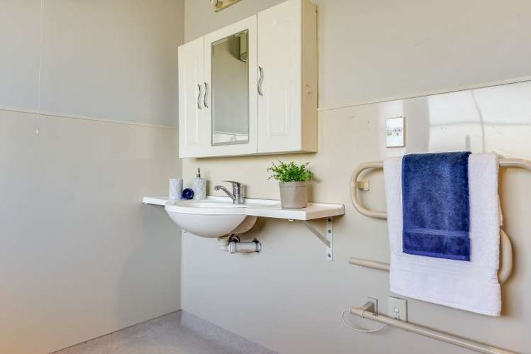 10 Longford Court Forest Lake_13