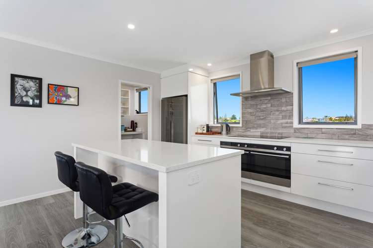 11 Commodores Close Coastlands_4