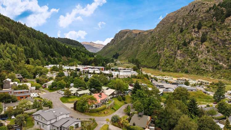 27A Bowen Street Queenstown_24