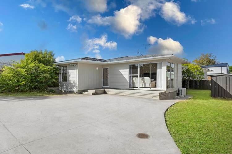 16 Cheam Place Pakuranga Heights_19