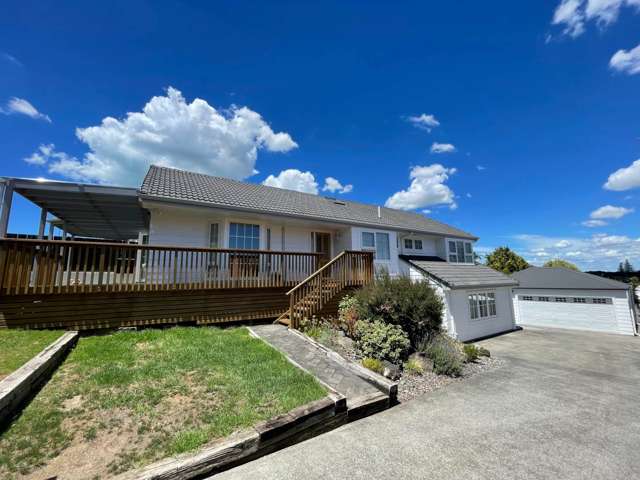 6 Bedrooms Family Home In Half Moon Bay