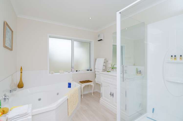 10 Feist Street Carterton_12